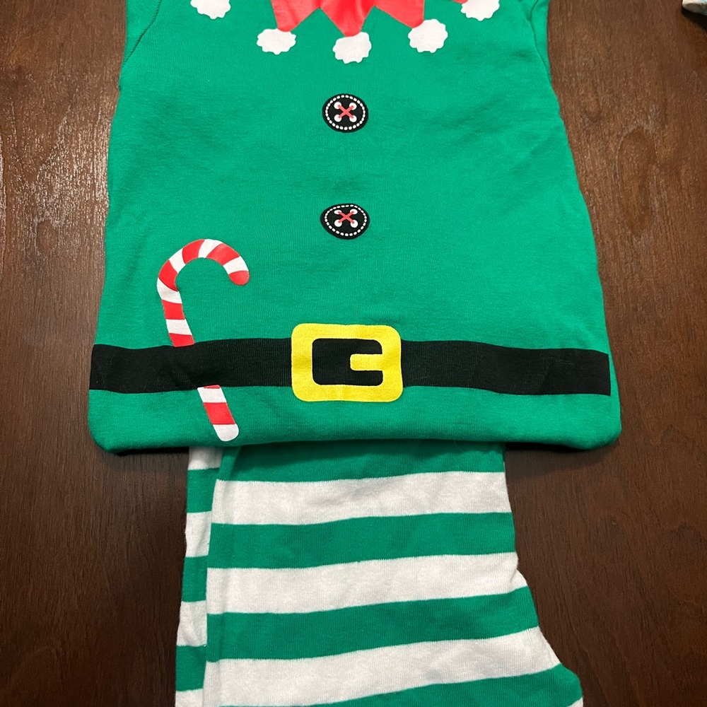 Kirkland Signature Green and White Kids Pajama Set